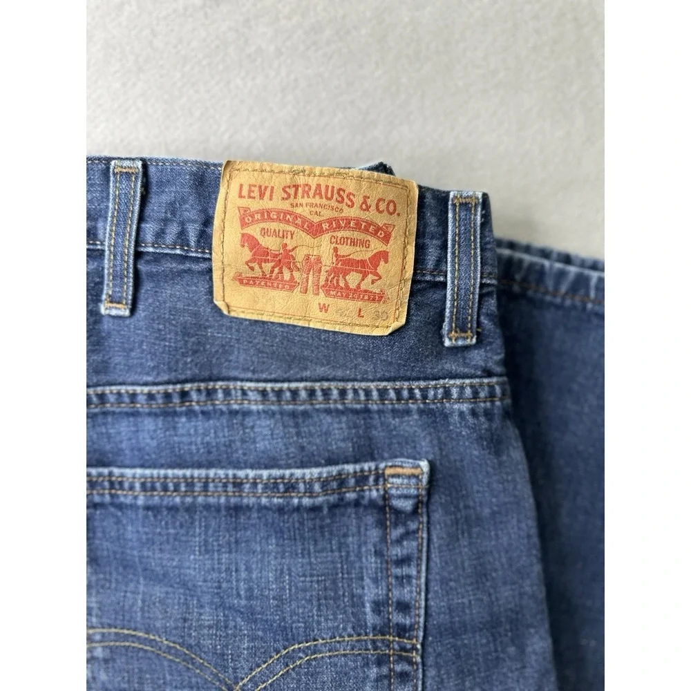Levis levi 569